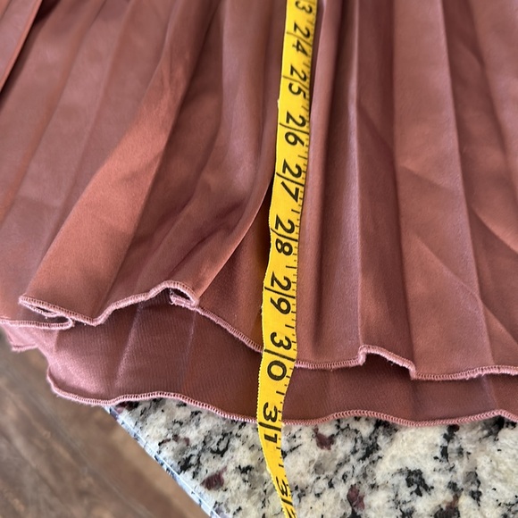 ALLEGRA K SATIN PLEATED MAXI SKIRT SIZE XS e32 - Picture 7 of 7